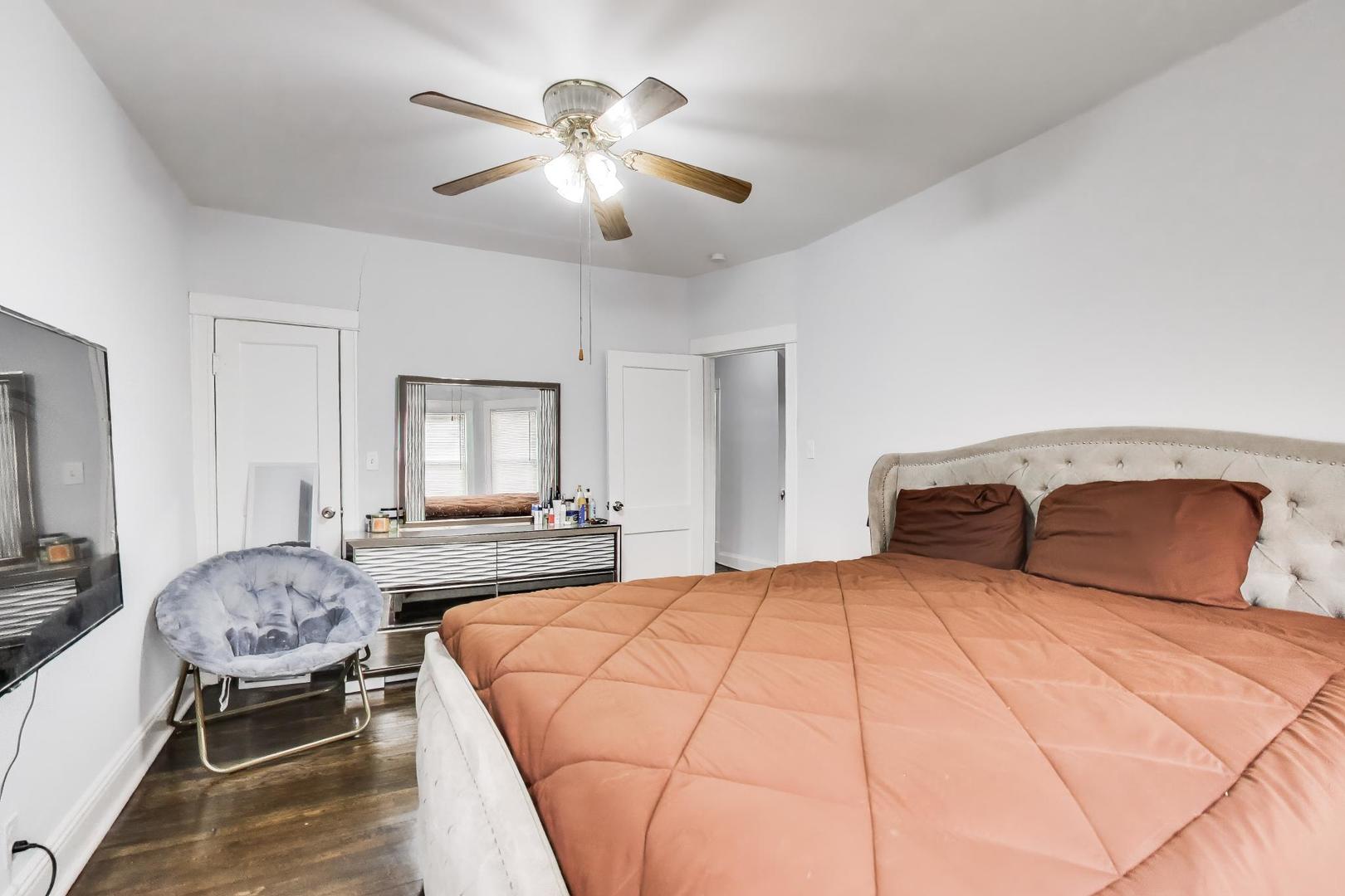 28 North Lockwood Avenue Chicago IL 60644