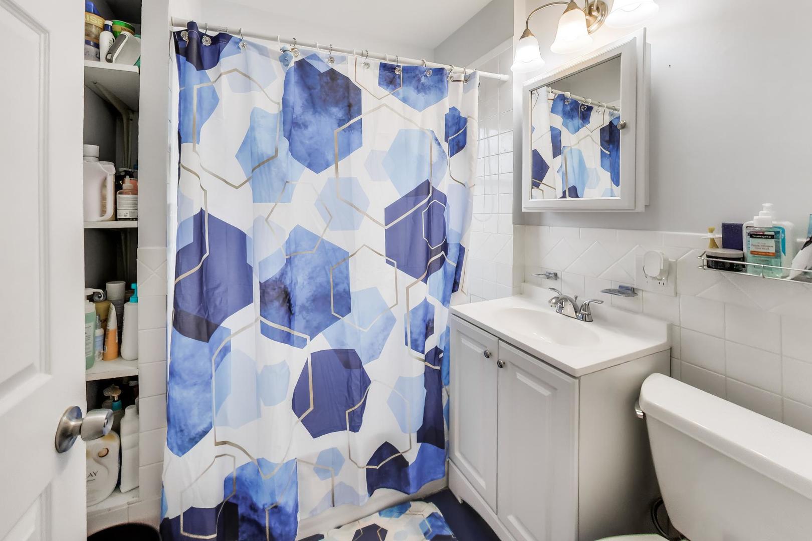 28 North Lockwood Avenue Chicago IL 60644