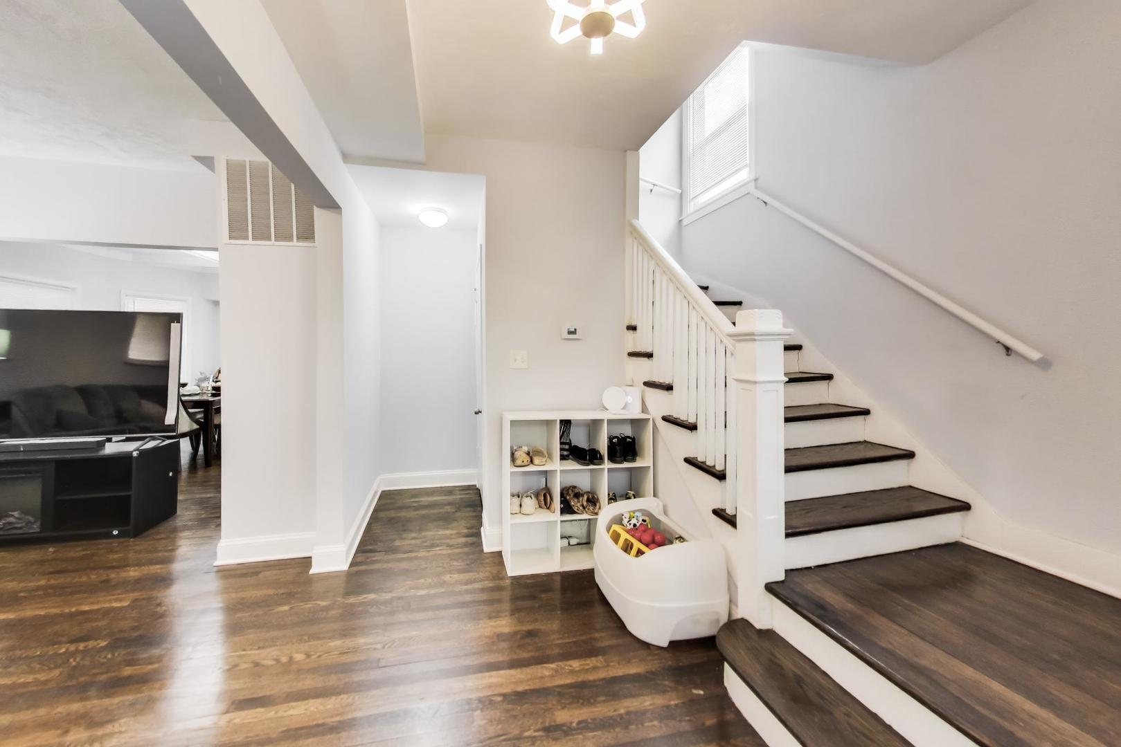 28 North Lockwood Avenue Chicago IL 60644