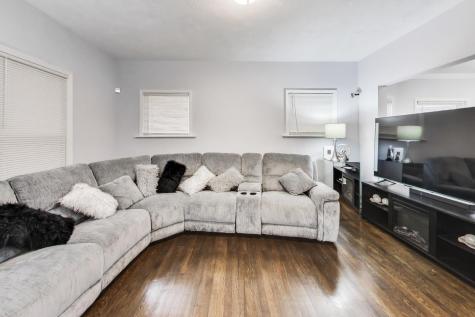 28 North Lockwood Avenue Chicago IL 60644