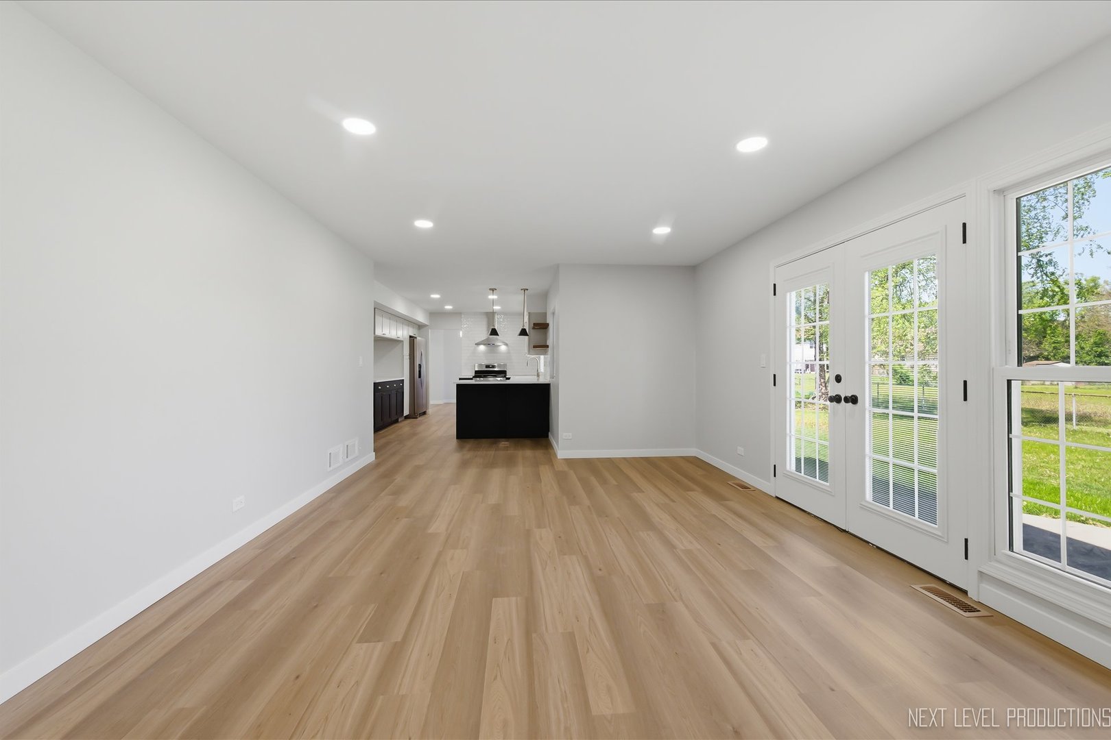 1340 Nantucket Court Carol Stream IL 60188