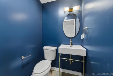 1340 Nantucket Court Carol Stream IL 60188