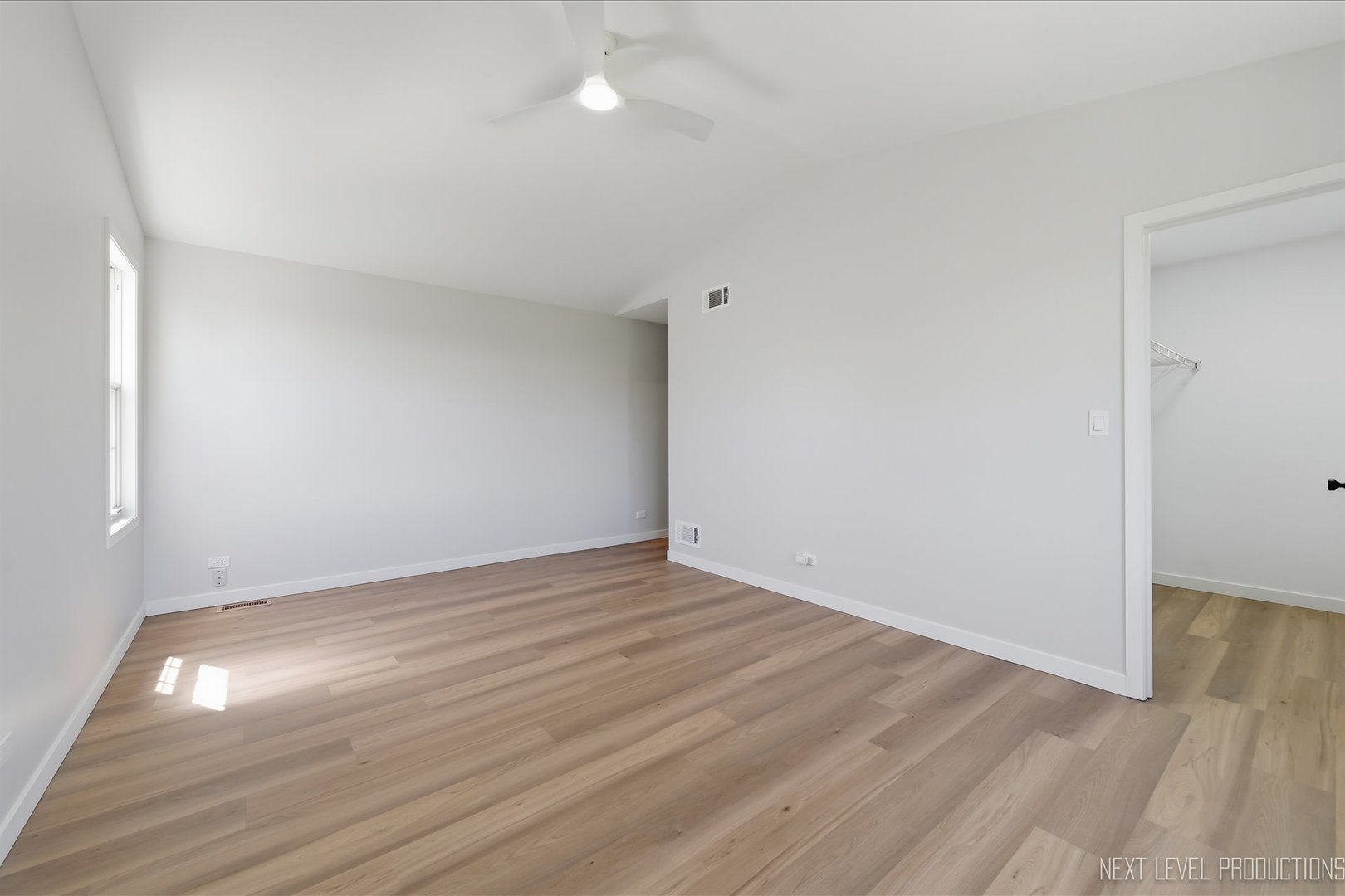 1340 Nantucket Court Carol Stream IL 60188