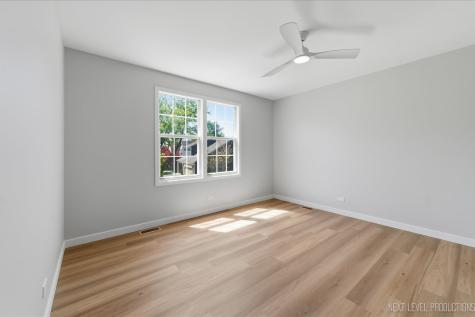 1340 Nantucket Court Carol Stream IL 60188