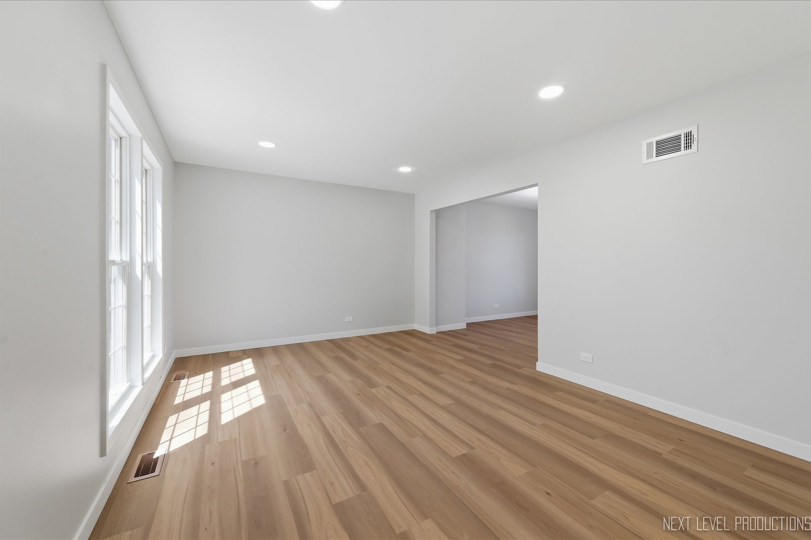1340 Nantucket Court Carol Stream IL 60188