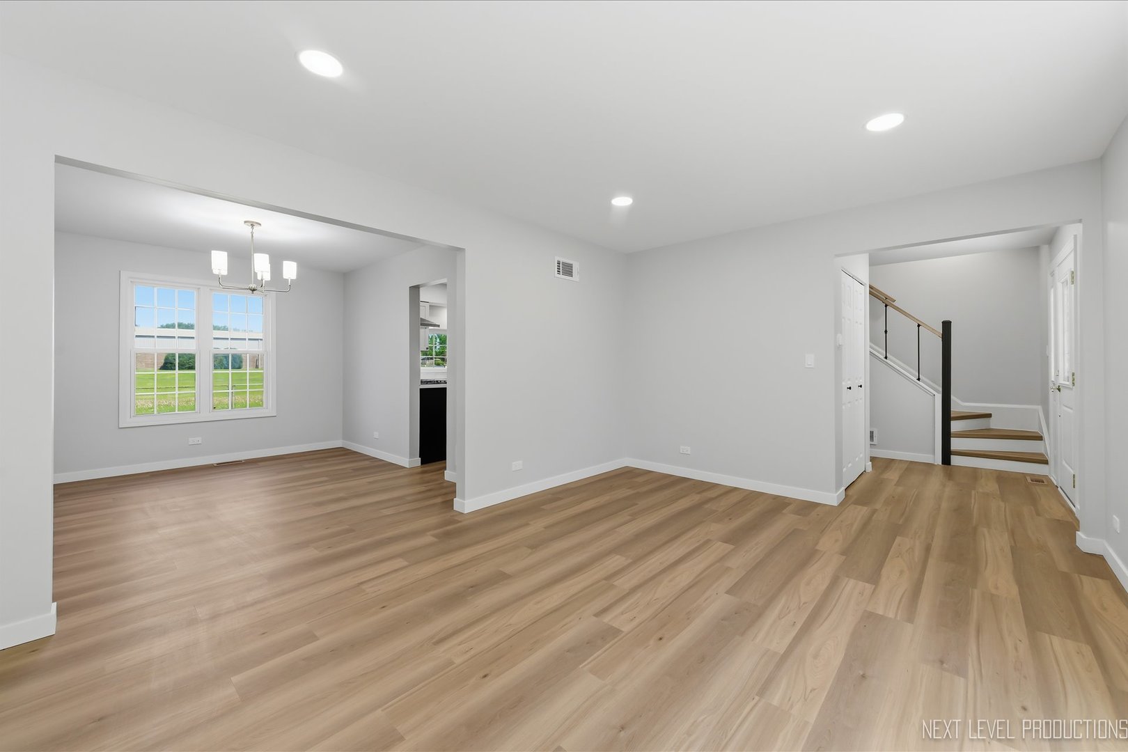 1340 Nantucket Court Carol Stream IL 60188