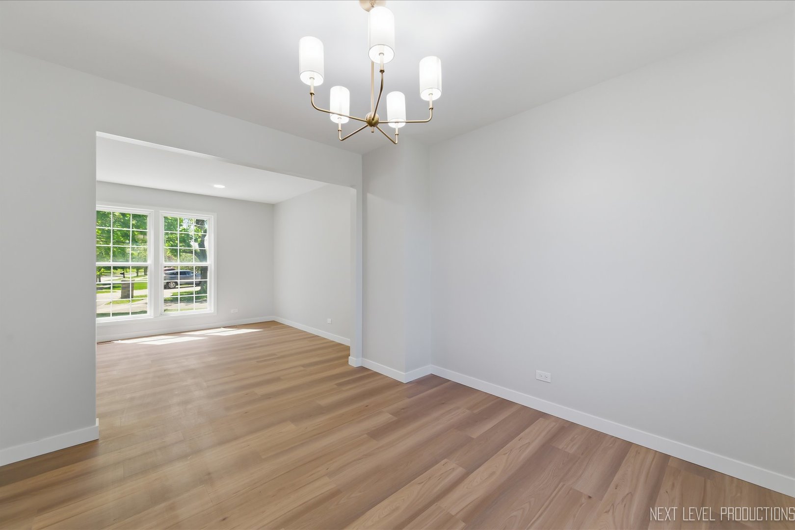 1340 Nantucket Court Carol Stream IL 60188
