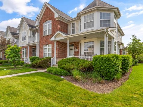 1852 Keystone Place Schaumburg IL 60193