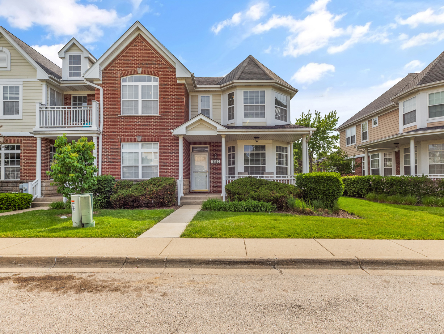 1852 Keystone Place Schaumburg IL 60193