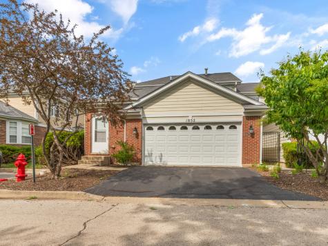 1852 Keystone Place Schaumburg IL 60193