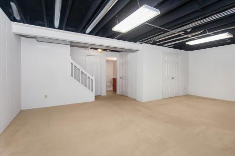 928 Longmeadow Court Barrington IL 60010