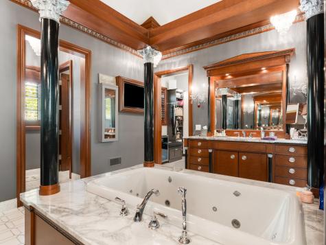 875 Country Club Road St. Charles IL 60174