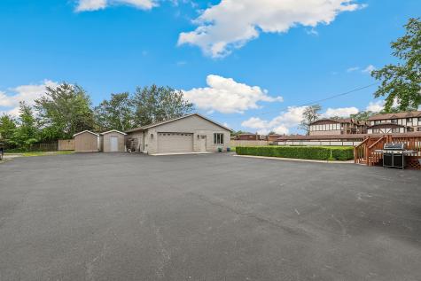 2855 Glenwood Lansing Road Lynwood IL 60411