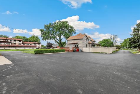 2855 Glenwood Lansing Road Lynwood IL 60411