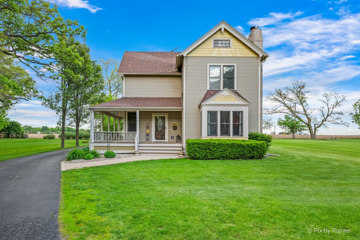 743 Cynthia Drive Lake Holiday IL 60548
