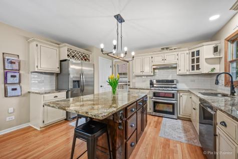 743 Cynthia Drive Lake Holiday IL 60548