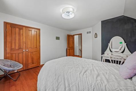 743 Cynthia Drive Lake Holiday IL 60548