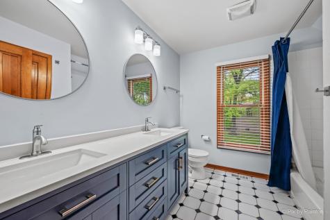 743 Cynthia Drive Lake Holiday IL 60548