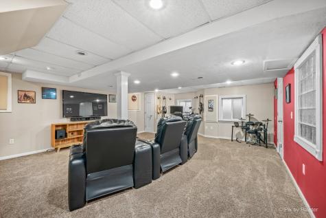 743 Cynthia Drive Lake Holiday IL 60548