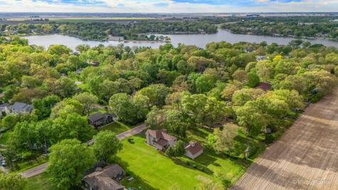 743 Cynthia Drive Lake Holiday IL 60548