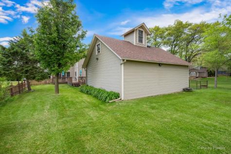 743 Cynthia Drive Lake Holiday IL 60548