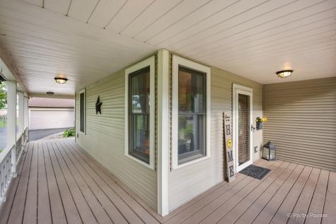 743 Cynthia Drive Lake Holiday IL 60548