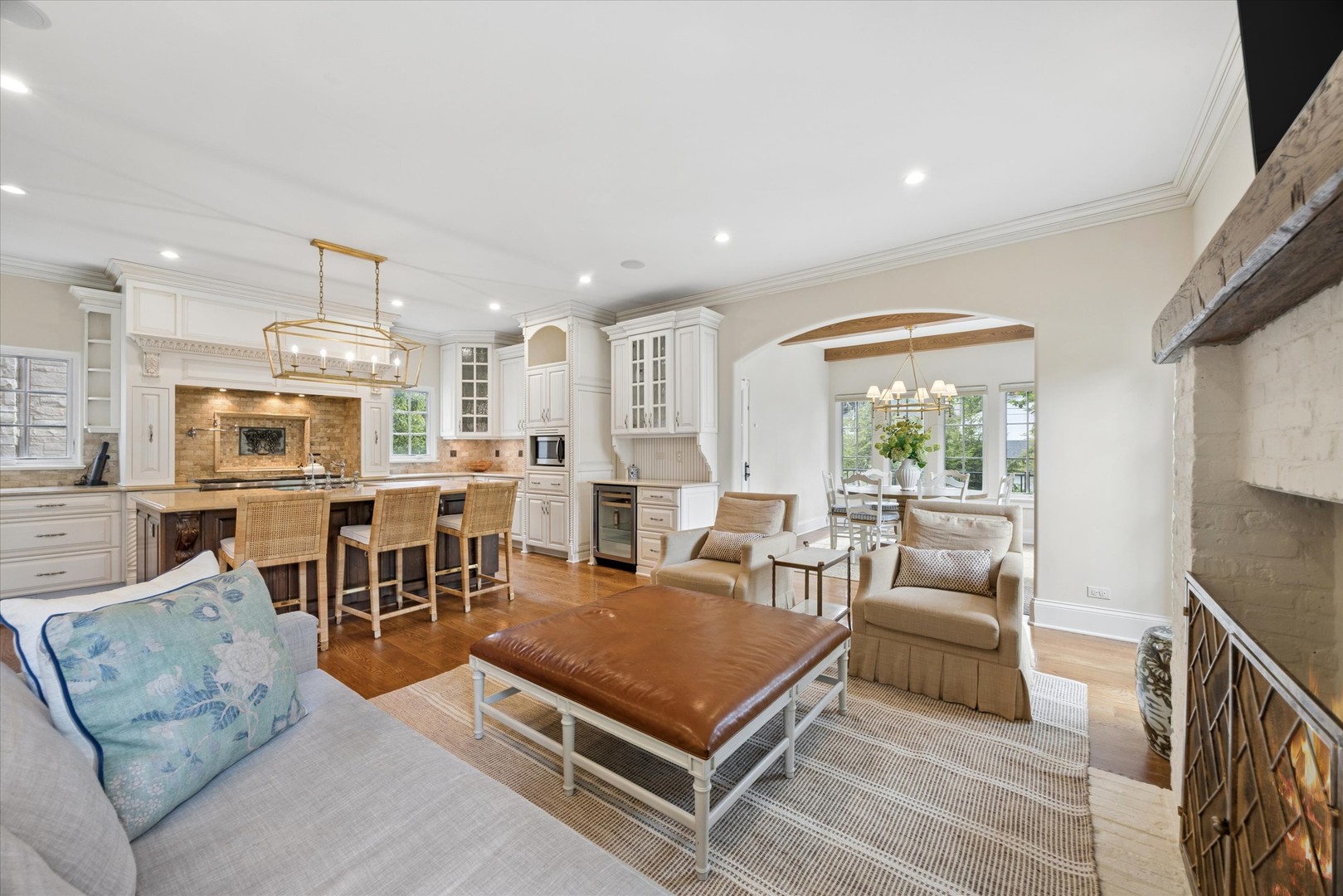 704 South Lincoln Street Hinsdale IL 60521