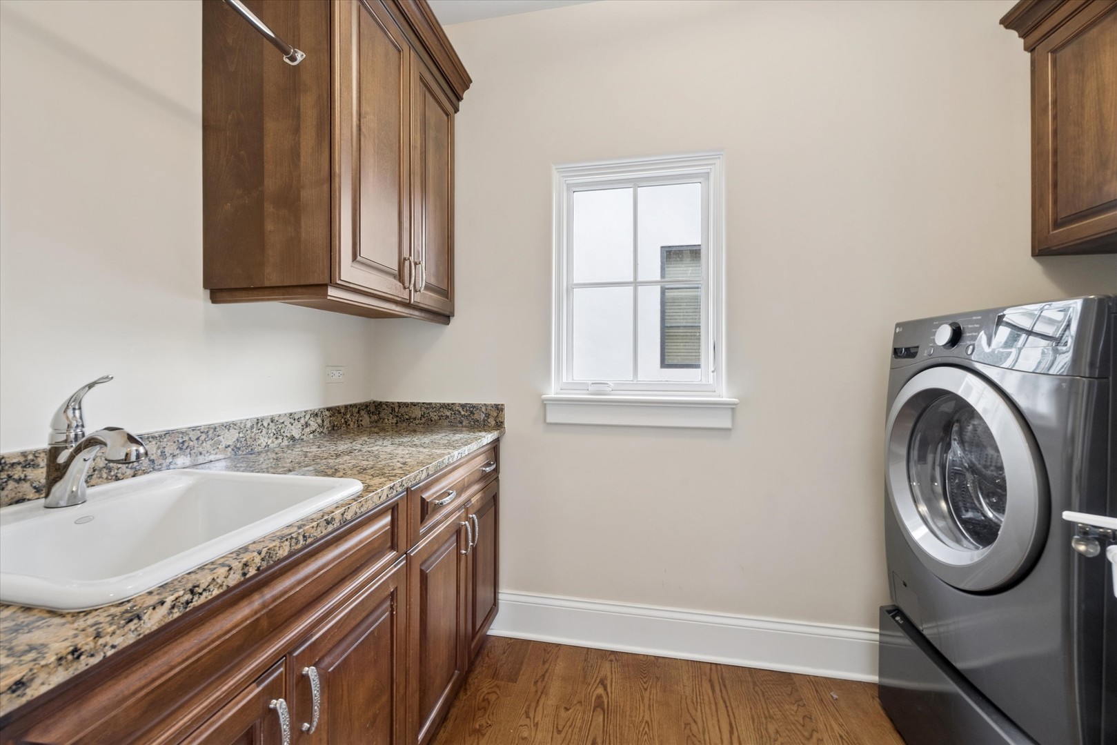 704 South Lincoln Street Hinsdale IL 60521