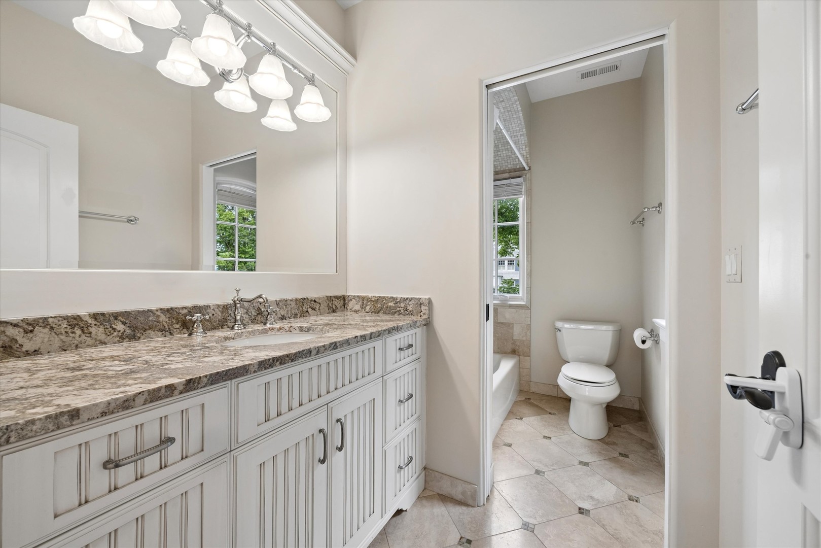 704 South Lincoln Street Hinsdale IL 60521