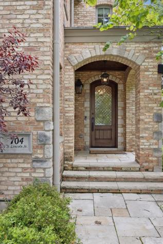 704 South Lincoln Street Hinsdale IL 60521