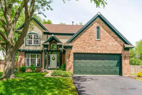 352 Fairfax Lane Grayslake IL 60030