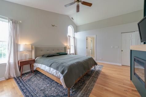 352 Fairfax Lane Grayslake IL 60030