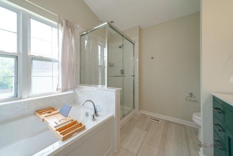 352 Fairfax Lane Grayslake IL 60030
