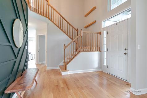 352 Fairfax Lane Grayslake IL 60030