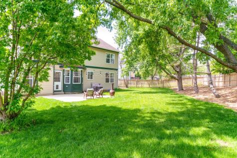 352 Fairfax Lane Grayslake IL 60030