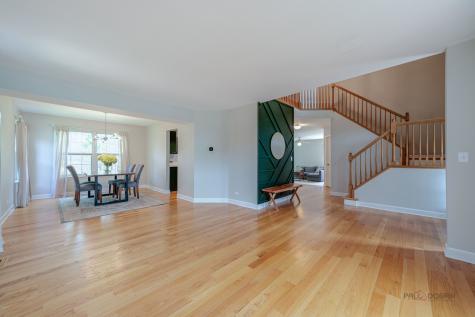 352 Fairfax Lane Grayslake IL 60030