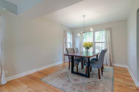 352 Fairfax Lane Grayslake IL 60030