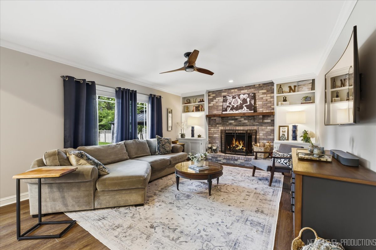 629 Joshua Court Naperville IL 60540
