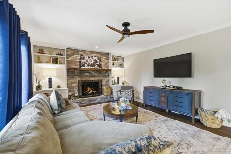 629 Joshua Court Naperville IL 60540