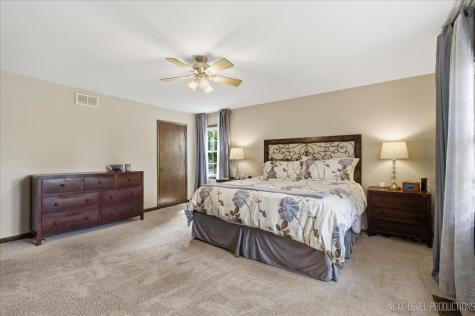 629 Joshua Court Naperville IL 60540