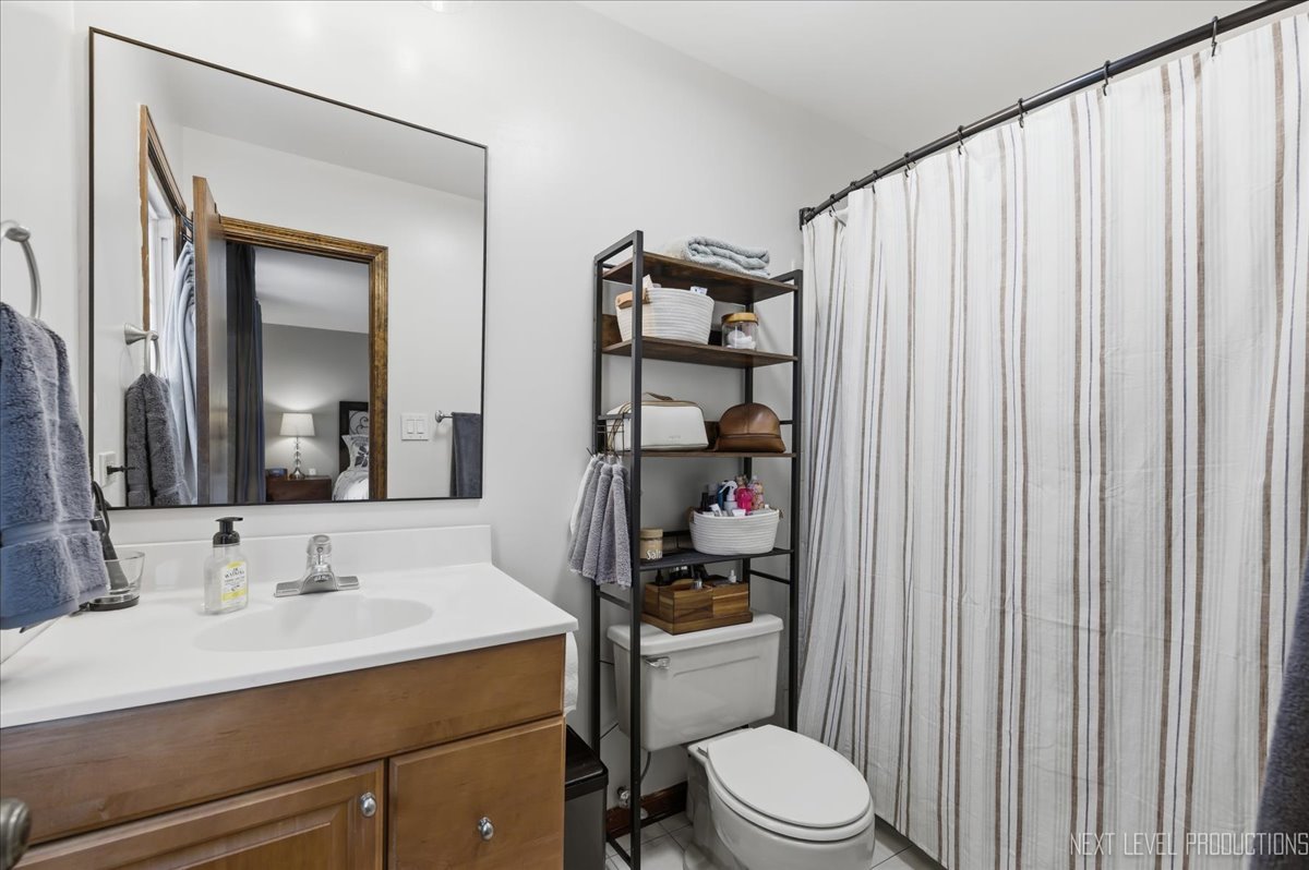 629 Joshua Court Naperville IL 60540