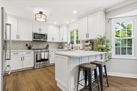 629 Joshua Court Naperville IL 60540