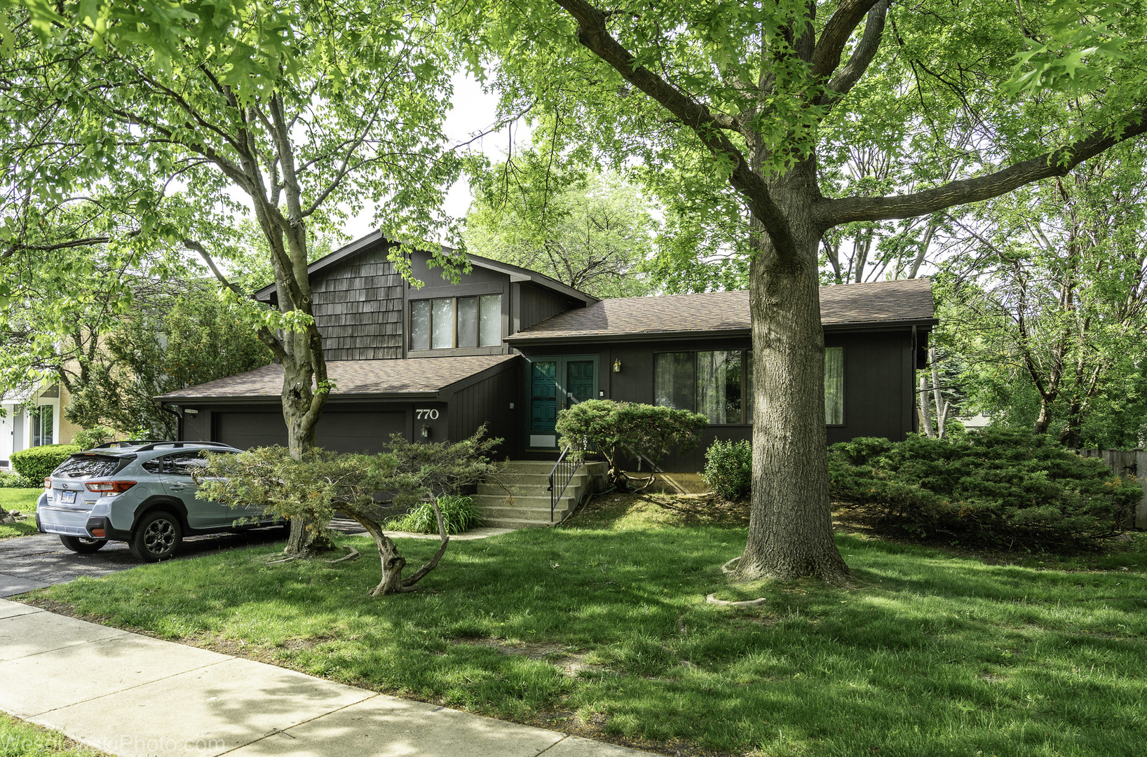 770 Yosemite Trail Roselle IL 60172