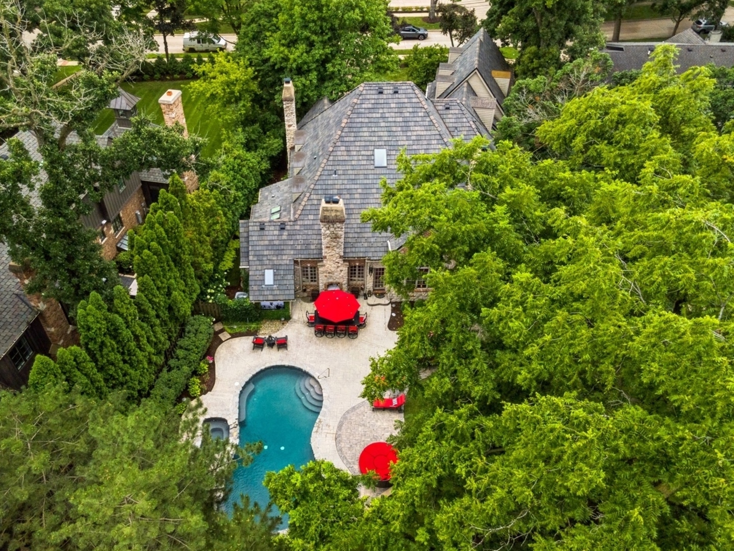 580 Oak Street Glen Ellyn IL 60137