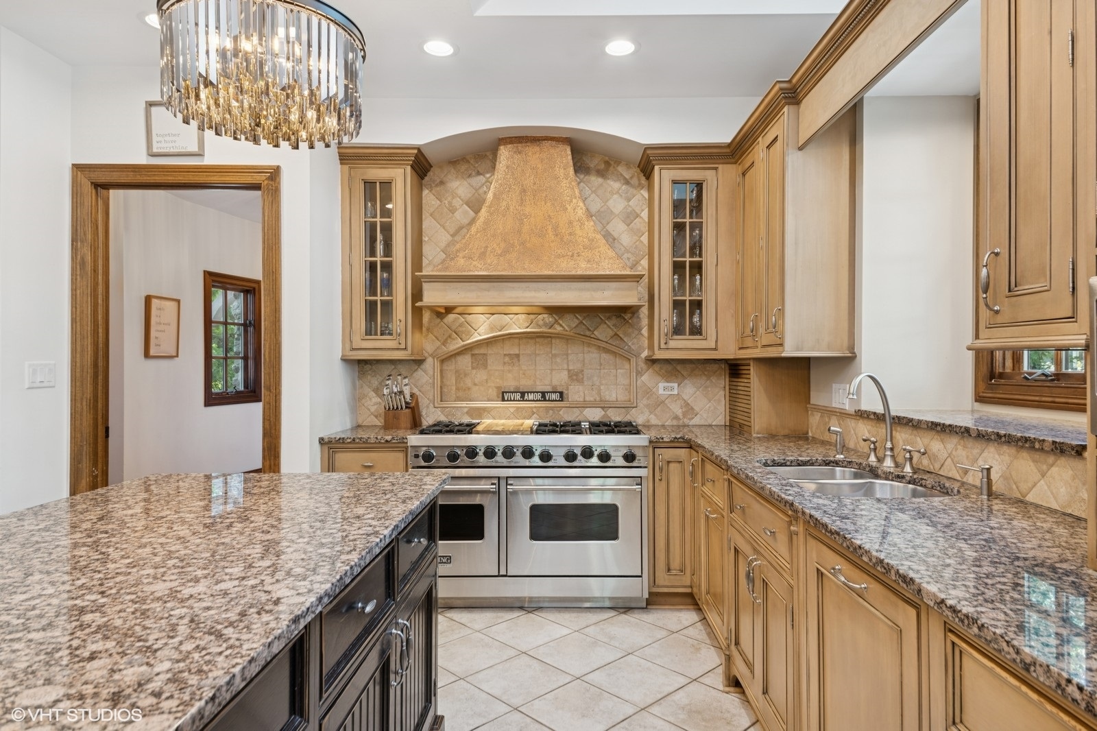 580 Oak Street Glen Ellyn IL 60137