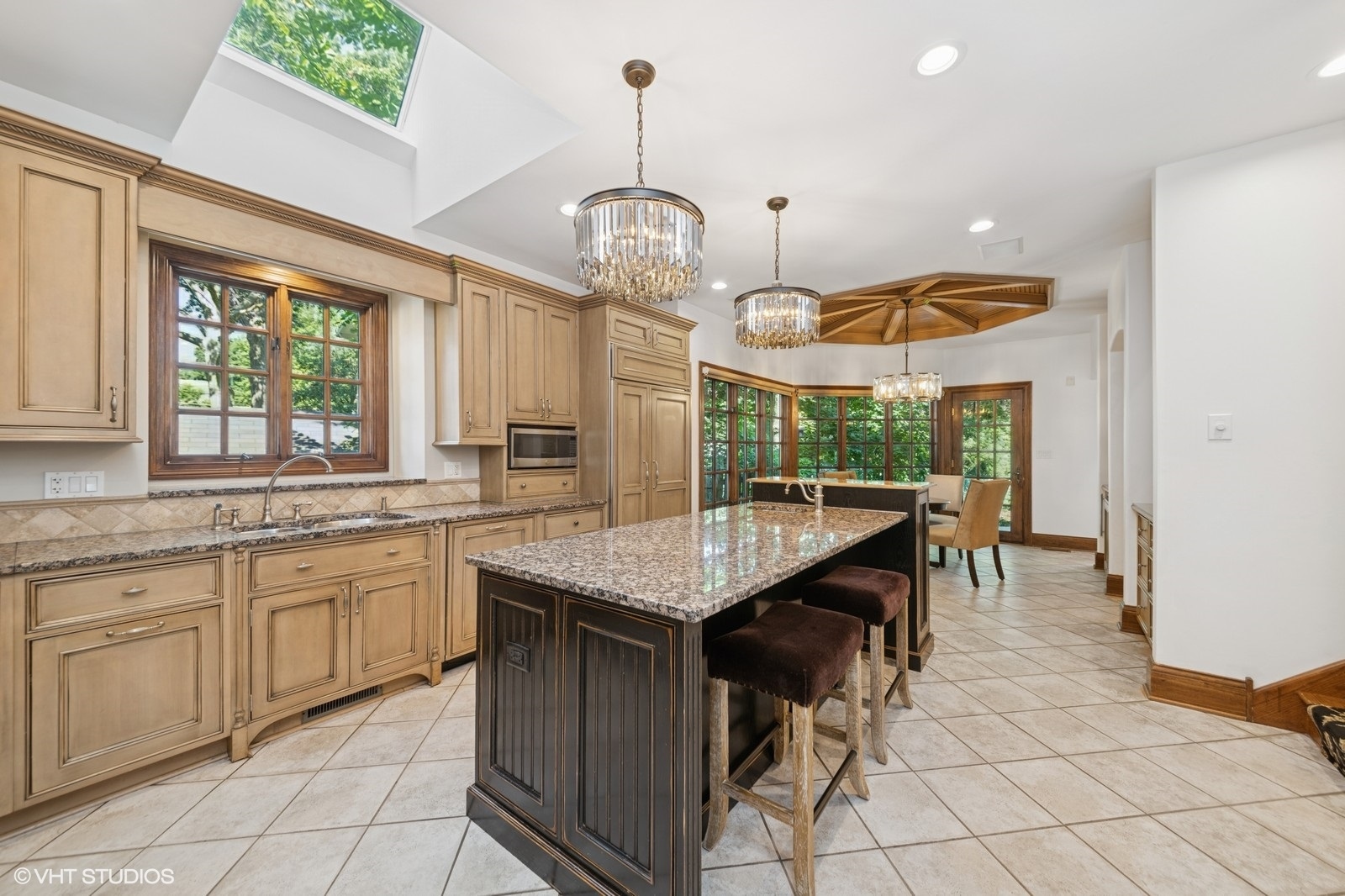 580 Oak Street Glen Ellyn IL 60137