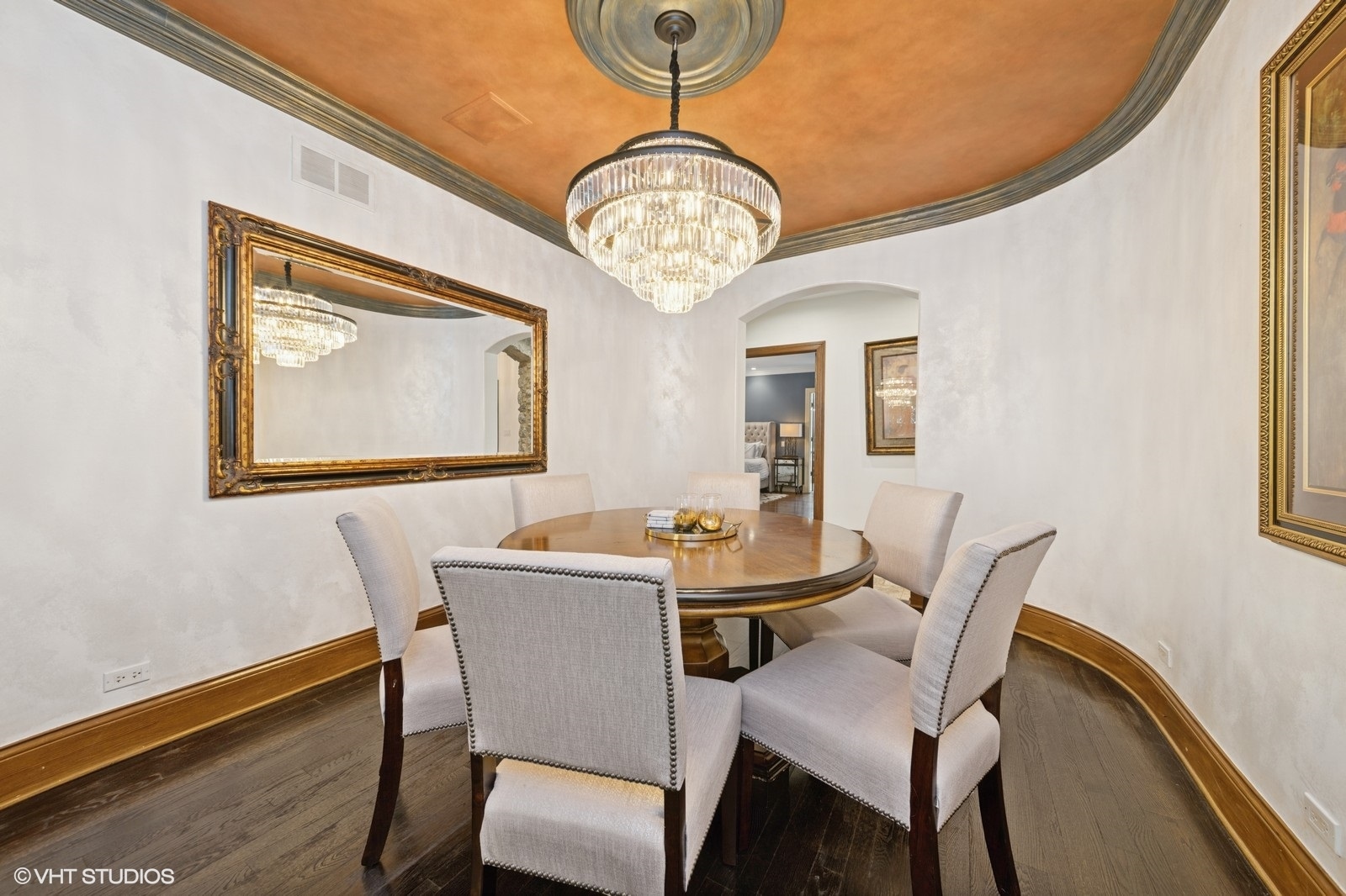 580 Oak Street Glen Ellyn IL 60137