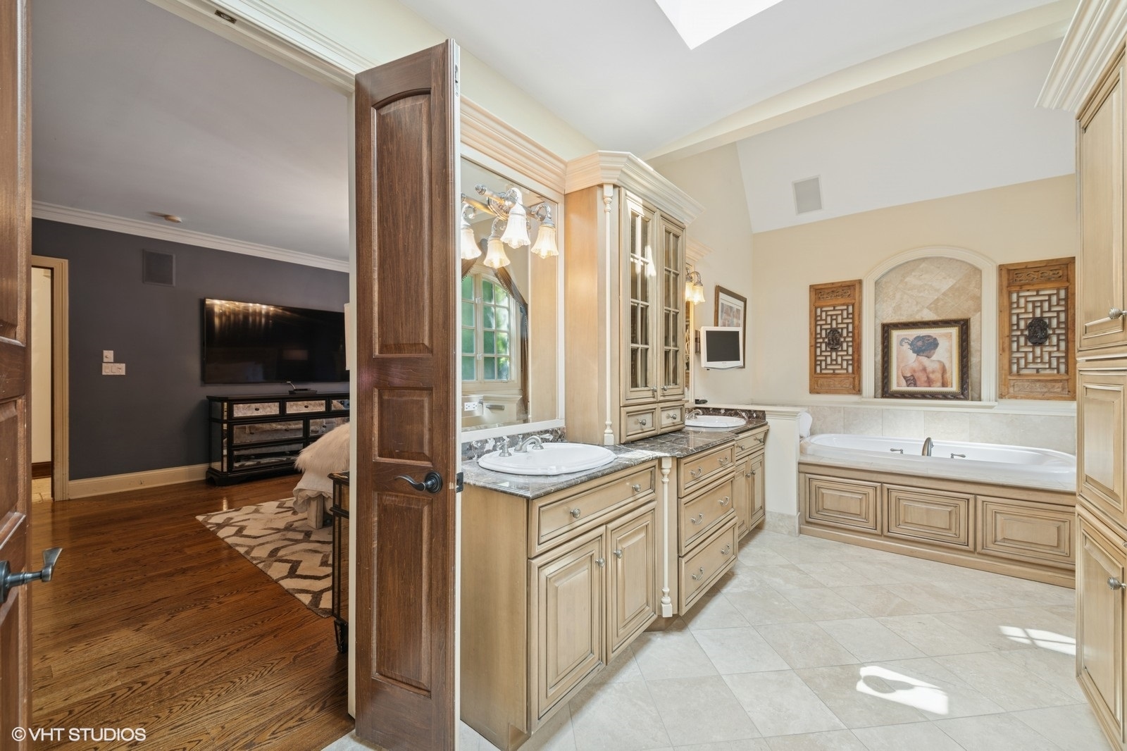 580 Oak Street Glen Ellyn IL 60137