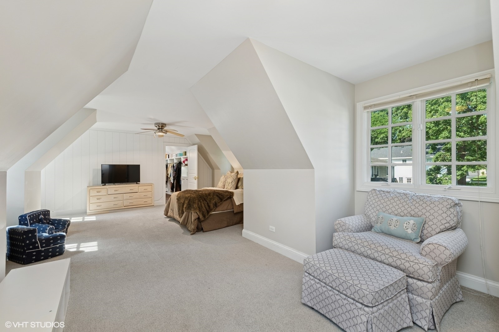 580 Oak Street Glen Ellyn IL 60137