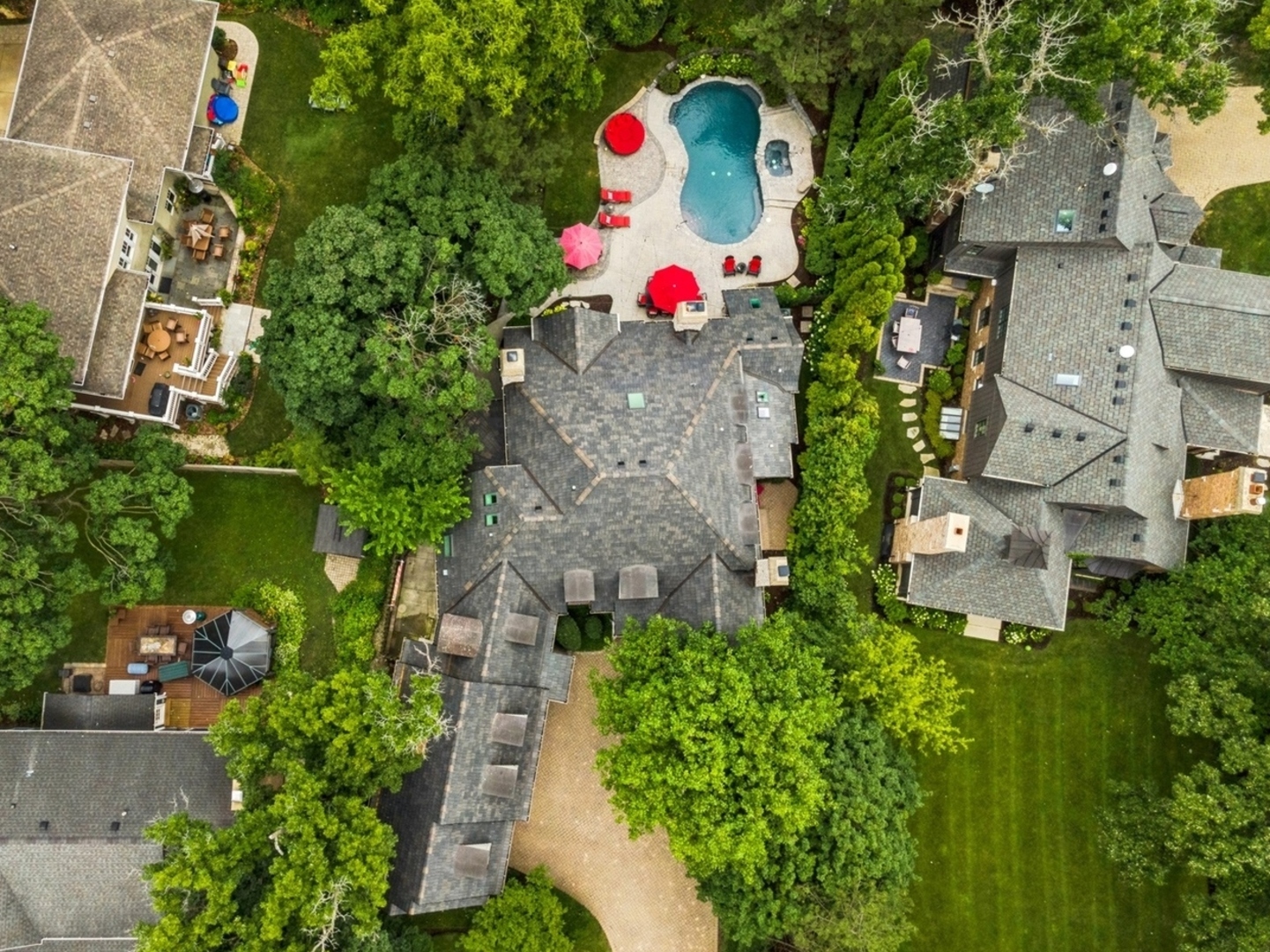 580 Oak Street Glen Ellyn IL 60137